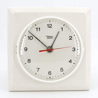 Cette horloge est neuve… pourtant elle date des années 60 ! horloge murale vintage diehl electro creme retro