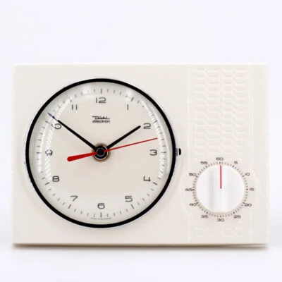 Cette horloge est neuve… pourtant elle date des années 60 ! horloge murale vintage diehl electro creme minuteur retro