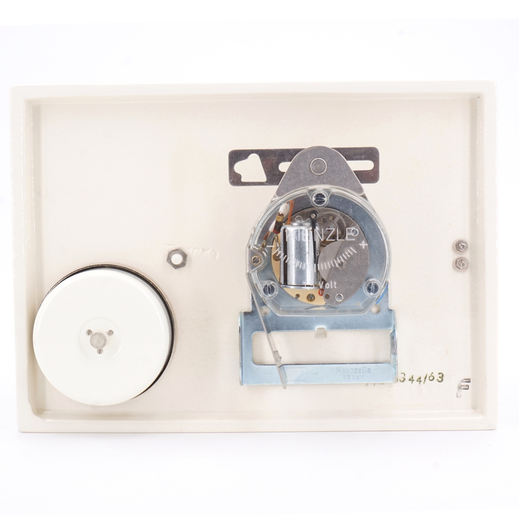 Horloge Murale Blanche et Bleu Avec Minuteur Kienzle – Image 4