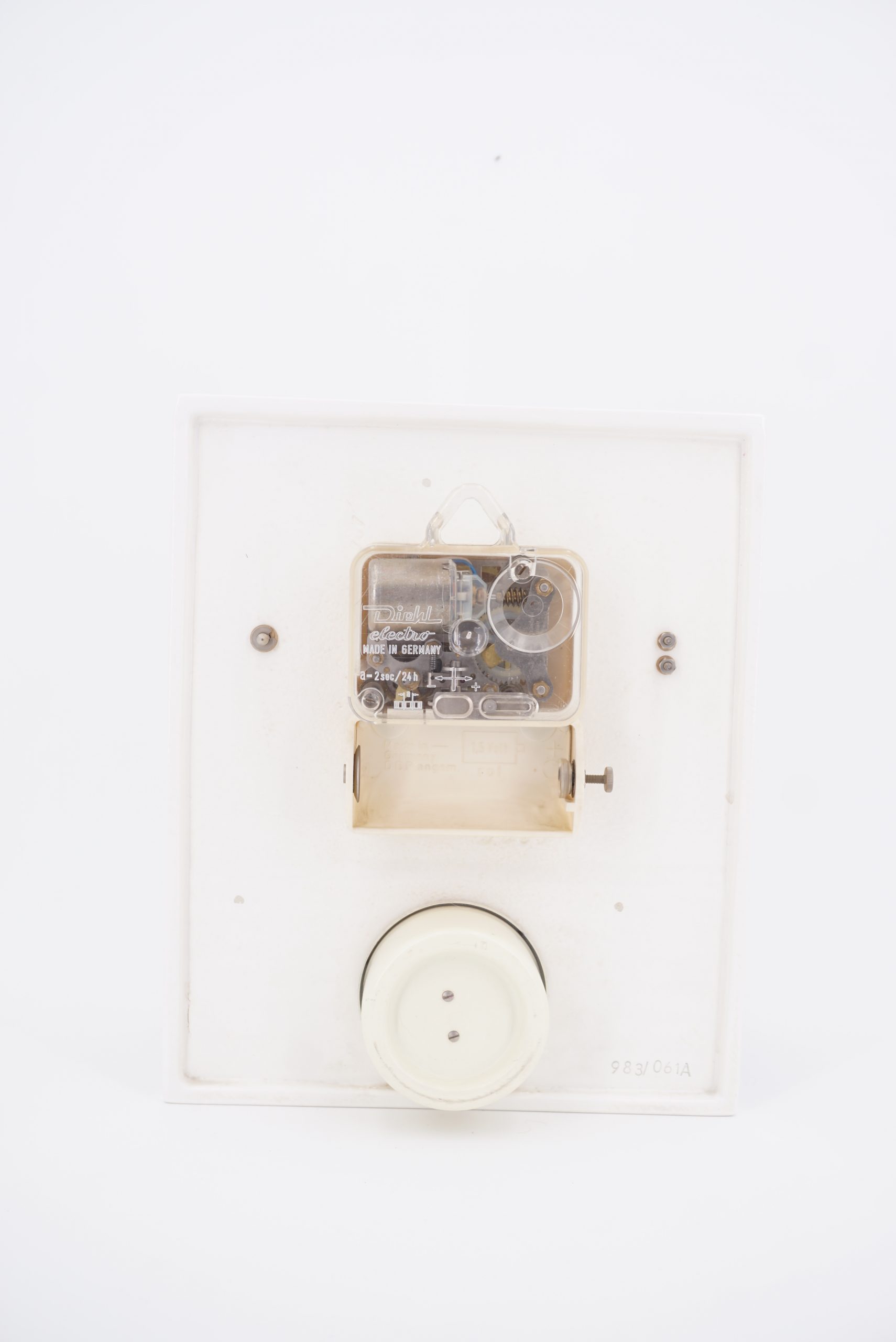 Horloge Murale Blanche Avec minuteur Diehl – Image 4