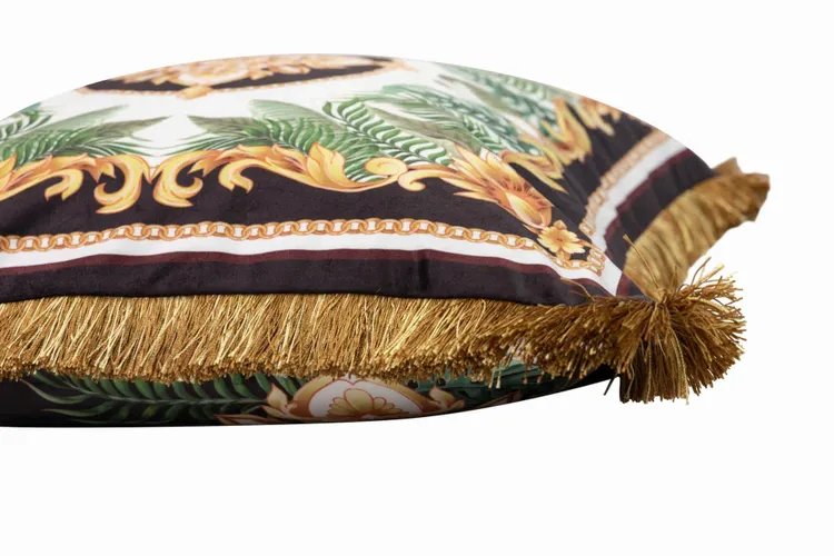 Coussin Luxe Baroque Gold à Plumes ( 45 x 45 ) - (Édition Limitée) – Image 3